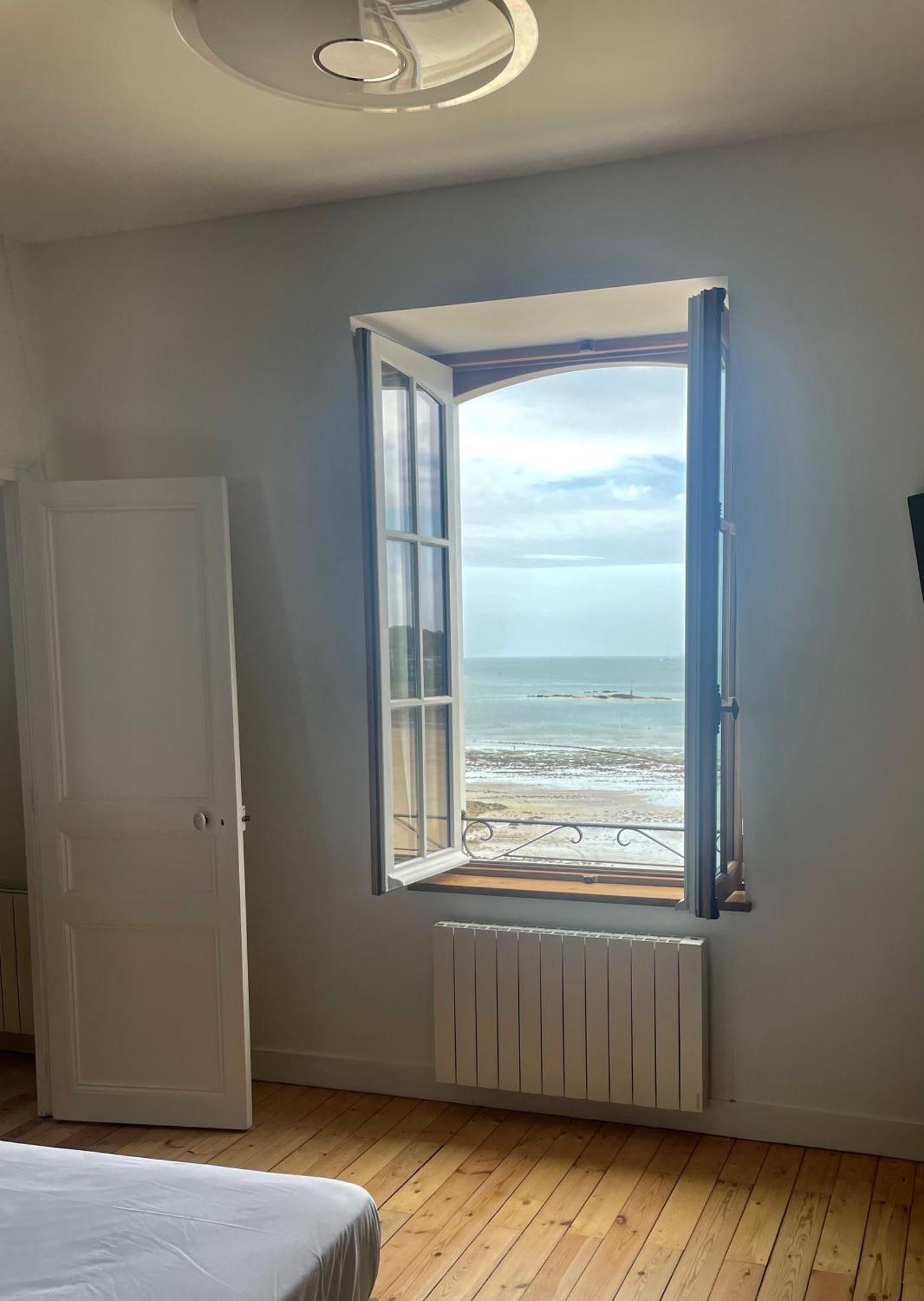 Le Royal XIX Vue Mer 212 Dinard Eksteriør bilde