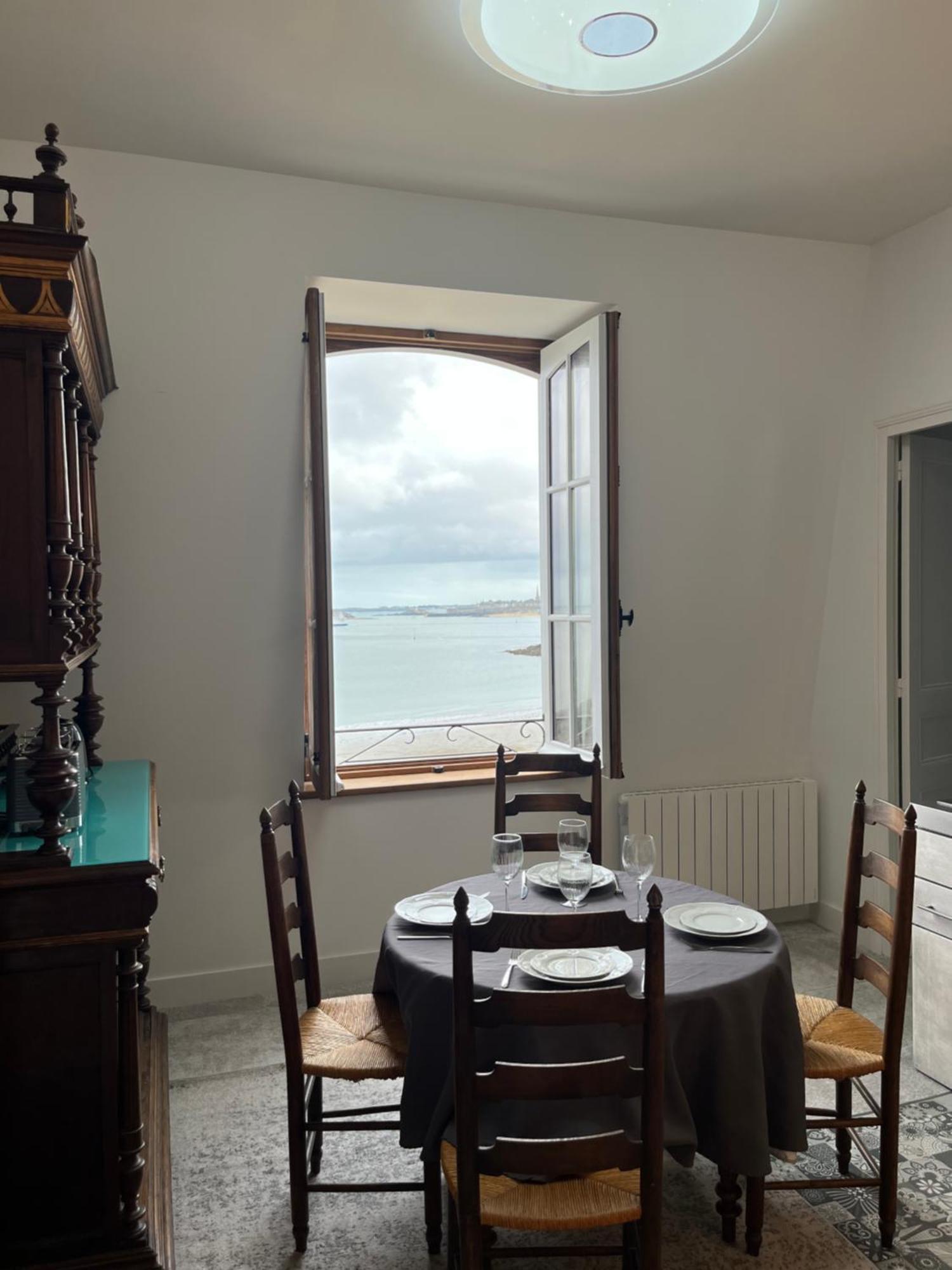 Le Royal XIX Vue Mer 212 Dinard Eksteriør bilde